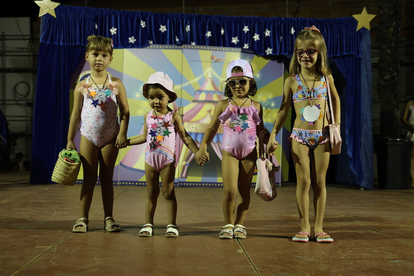 Desfile Infantil (II)