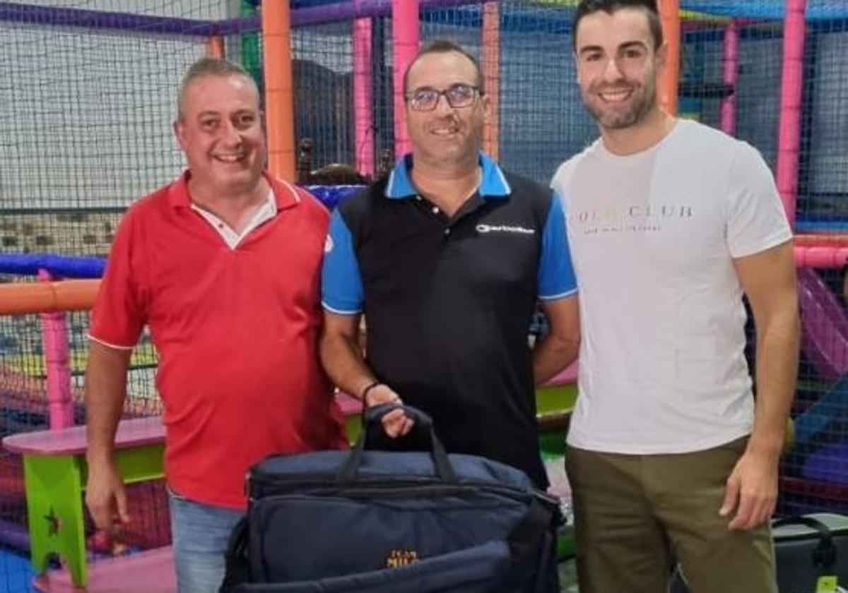 La Sociedad de Pescadores celebra el concurso por las Ferias y Fiestas