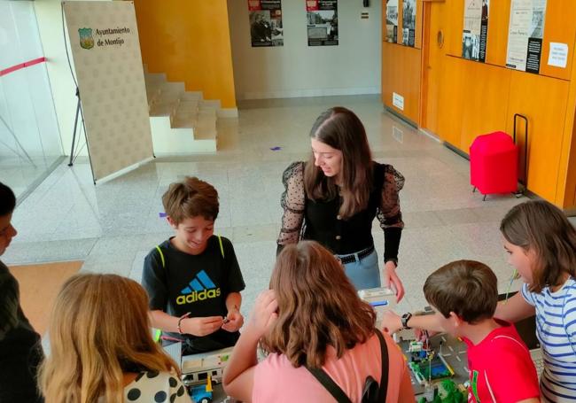 Fátima en un taller en Montijo