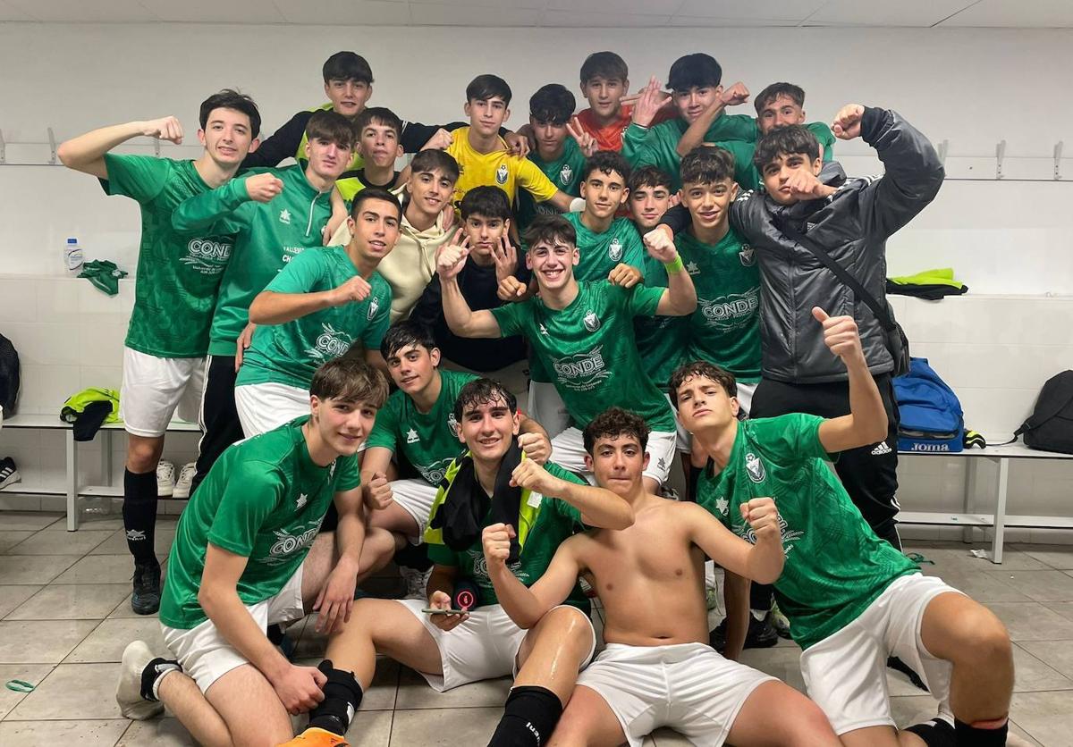 El juvenil de la EMD gana el derbi y sube hasta la tercera posición