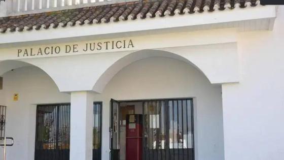 Condenado a dos años de cárcel por acosar a sus vecinos de finca en Valverde de Leganés