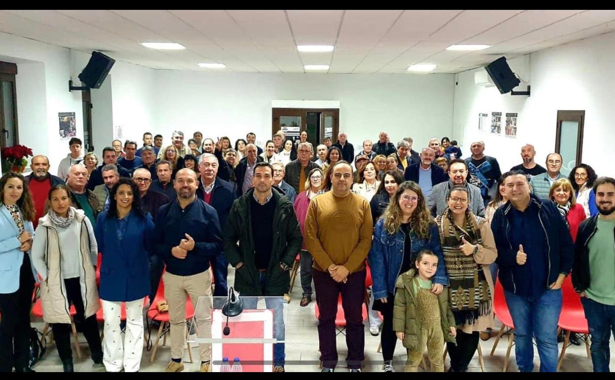 Todos los asistentes al encuentro