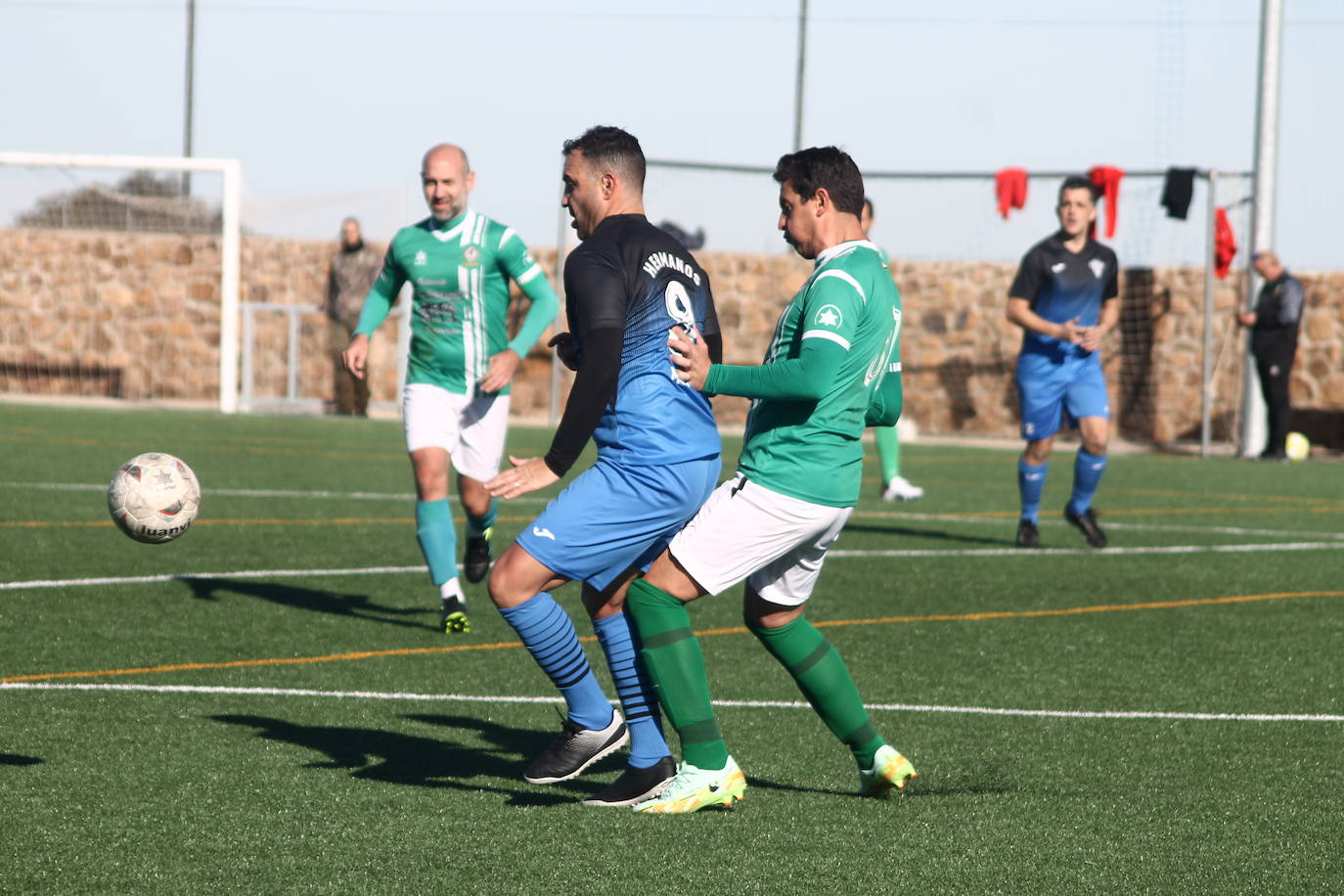 Fotos: Veteranos Valverde - Hermanos Mora