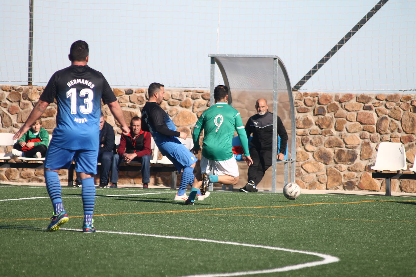 Fotos: Veteranos Valverde - Hermanos Mora