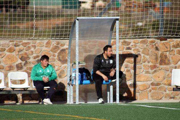 Fotos: Juveniles Racing Valverdeño - Sportextremadura