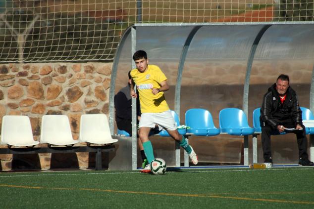 Fotos: Juveniles Racing Valverdeño - Sportextremadura