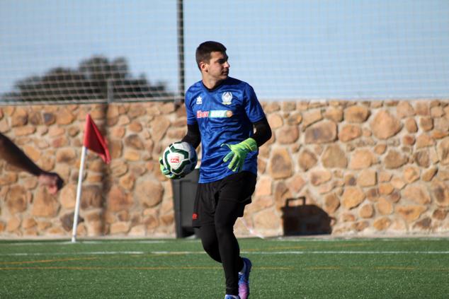 Fotos: Juveniles Racing Valverdeño - Sportextremadura