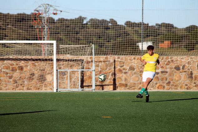 Fotos: Juveniles Racing Valverdeño - Sportextremadura