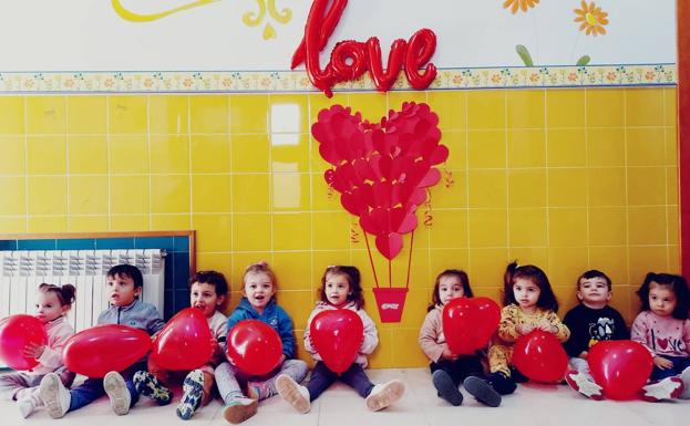 Imagen principal - Más imágenes de la celebración