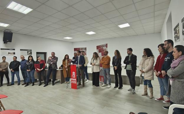 Imagen principal - Elecciones 28M: El PSOE aprueba su candidatura a las elecciones municipales de mayo