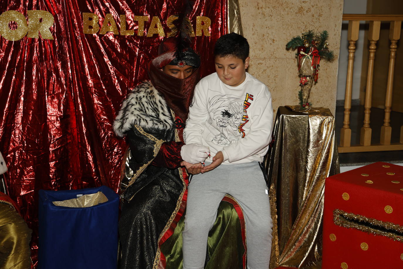 Entrega de las cartas a Los Reyes Magos