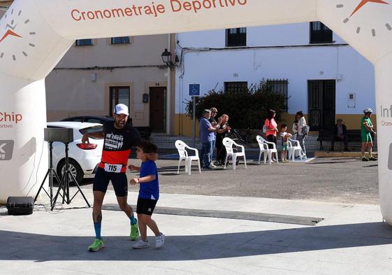 Llegada de Luis Ramón Quiterio, ganador en la edición 2023