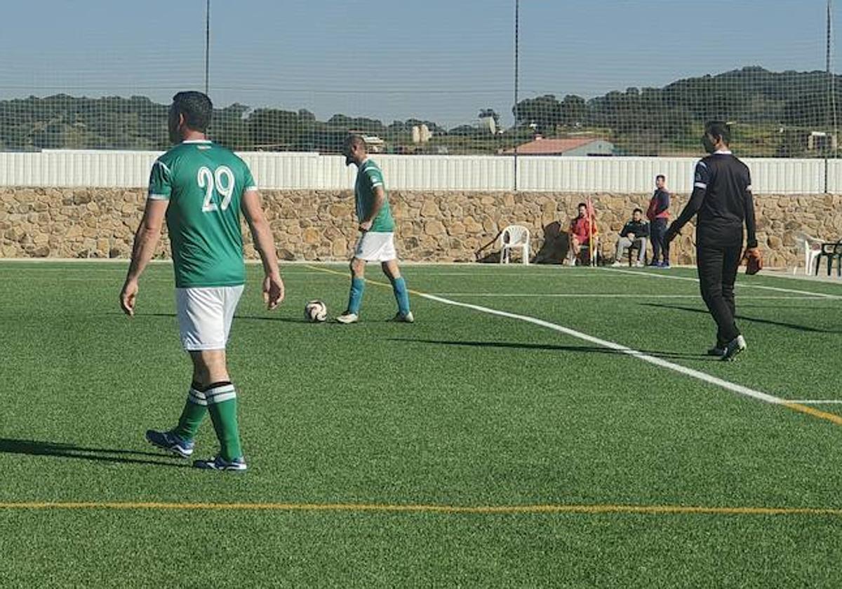 Goleada por 9 – 0 de los Veteranos
