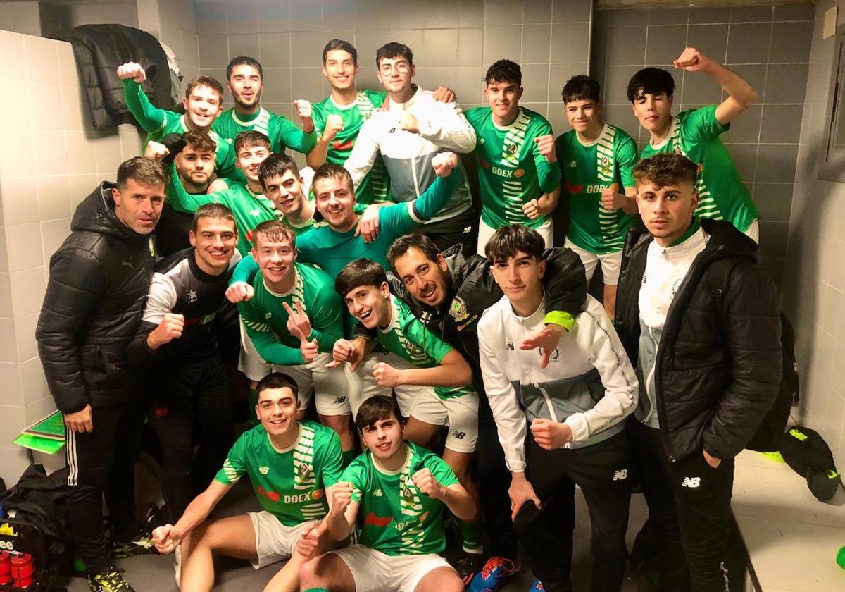 El juvenil del Racing no falla en su encuentro aplazado y seguirá líder