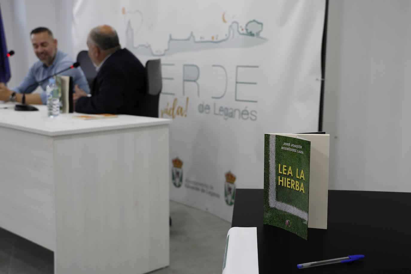 Presentación del libro &#039;Lea la hierba&#039;