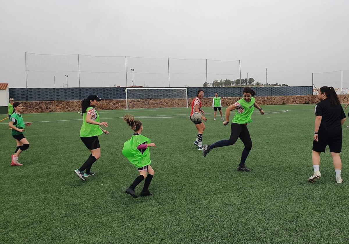 Durante uno de los partidos de fútbol