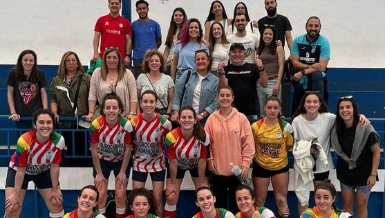 El CD Almendral dice adiós, pero con la cabeza muy alta