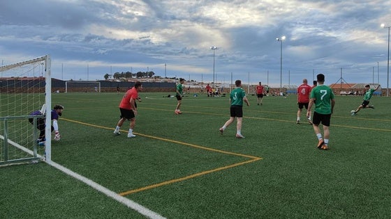 EMD Valverde F7 mantiene el liderato a falta de tres jornadas