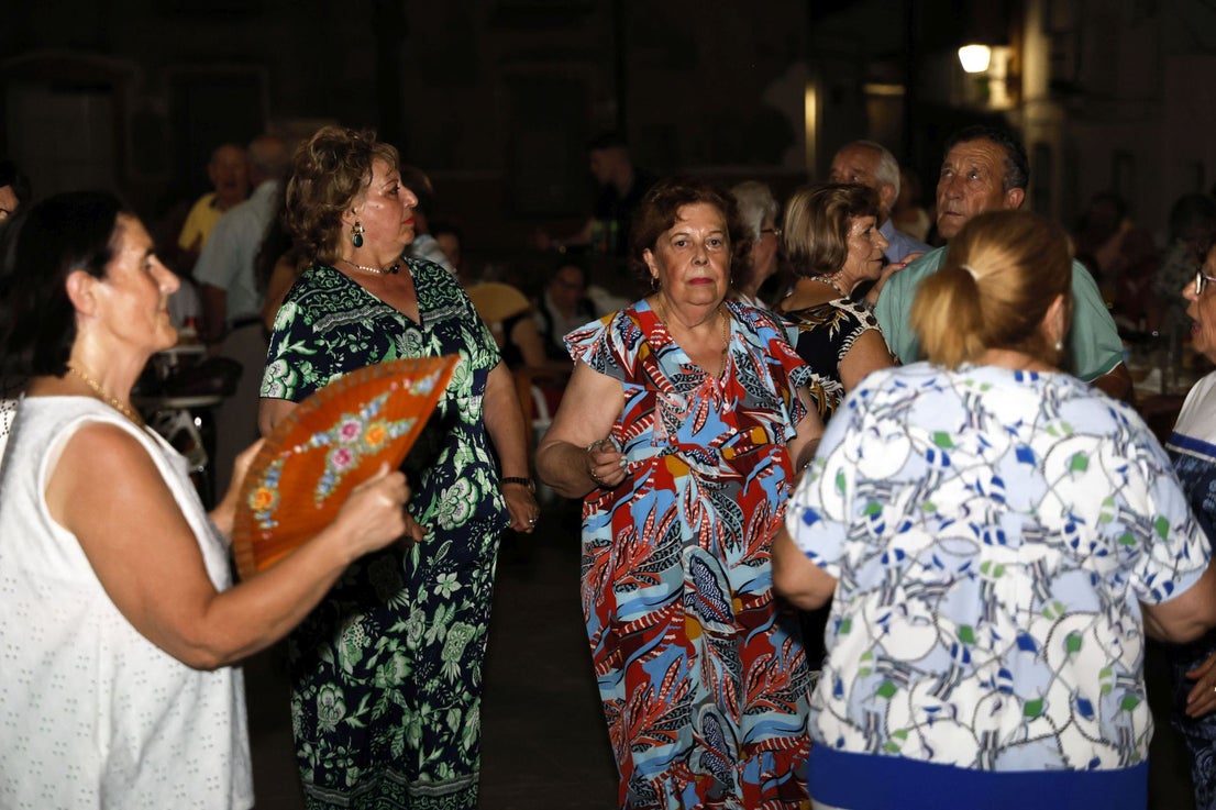 Baile de la Semana del Mayor