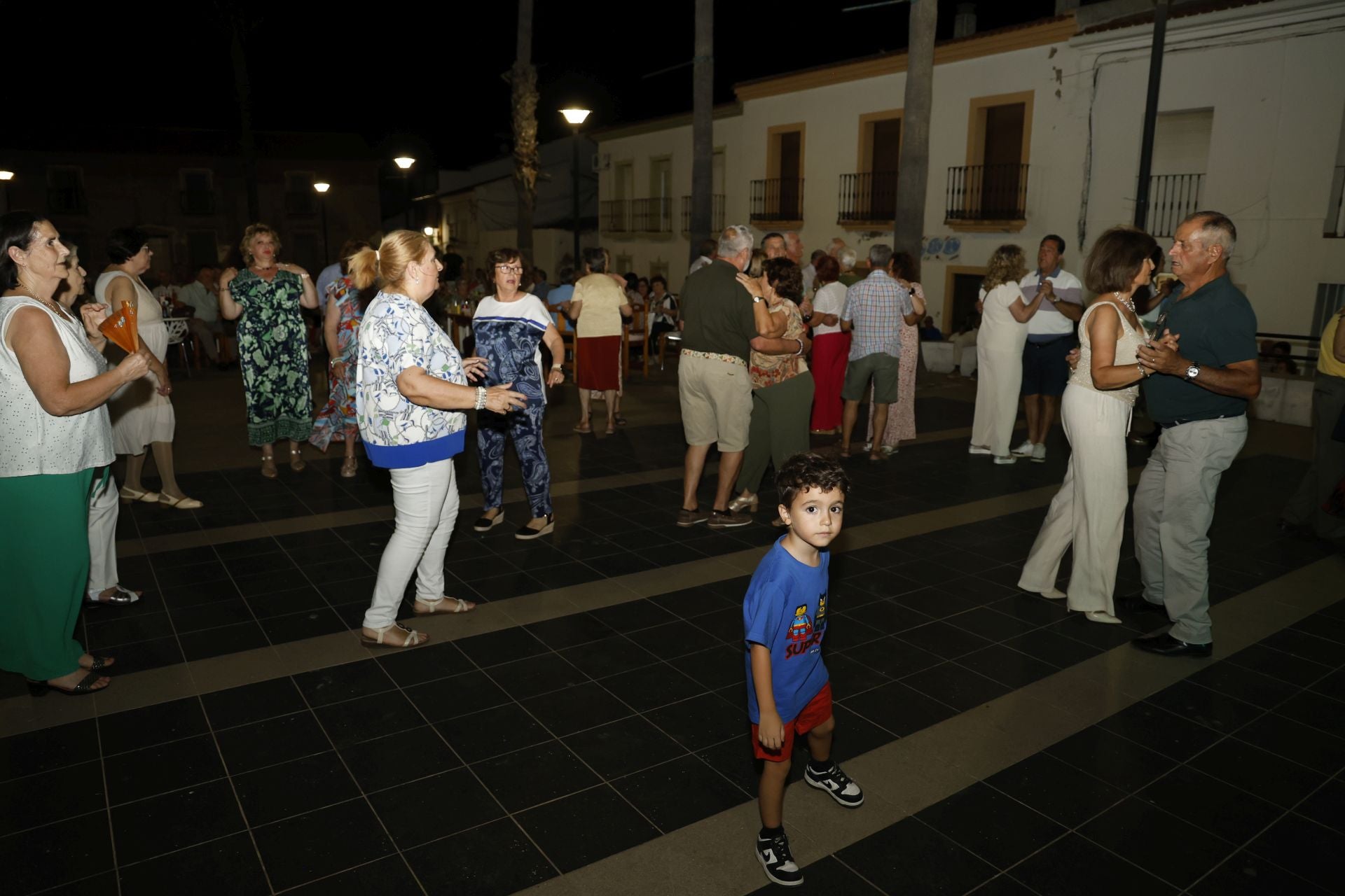 Baile de la Semana del Mayor