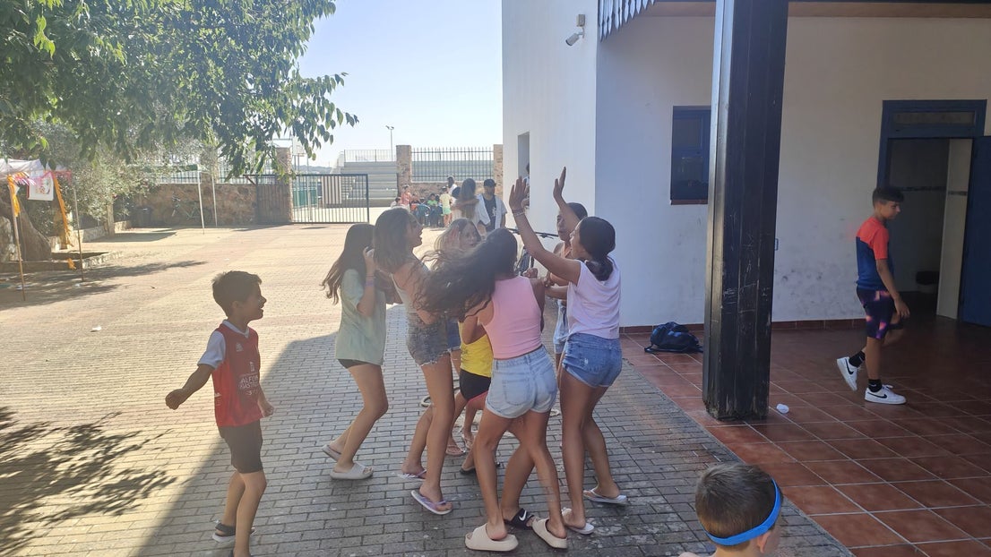 Final segunda quincena Campamento 'La Tribu'