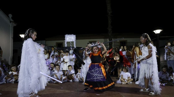 Desfile Infantil La Diabla (II)