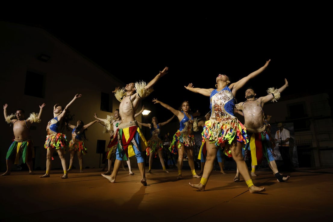 Festival Folklórico Los Pueblos del Mundo