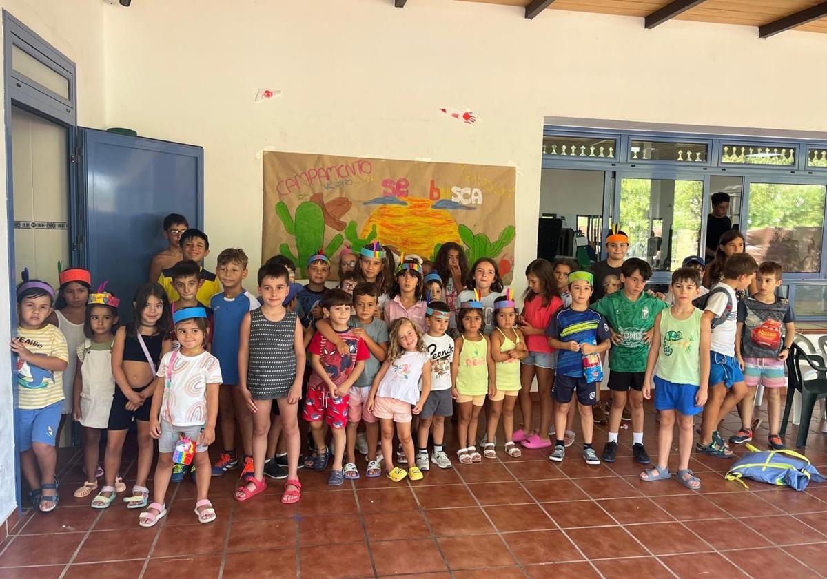 Imagen principal - Actividades en el campamento