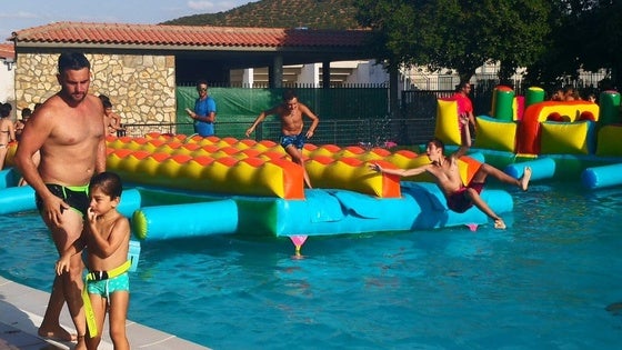 La pre-feria comienza esta tarde con una fiesta en la piscina