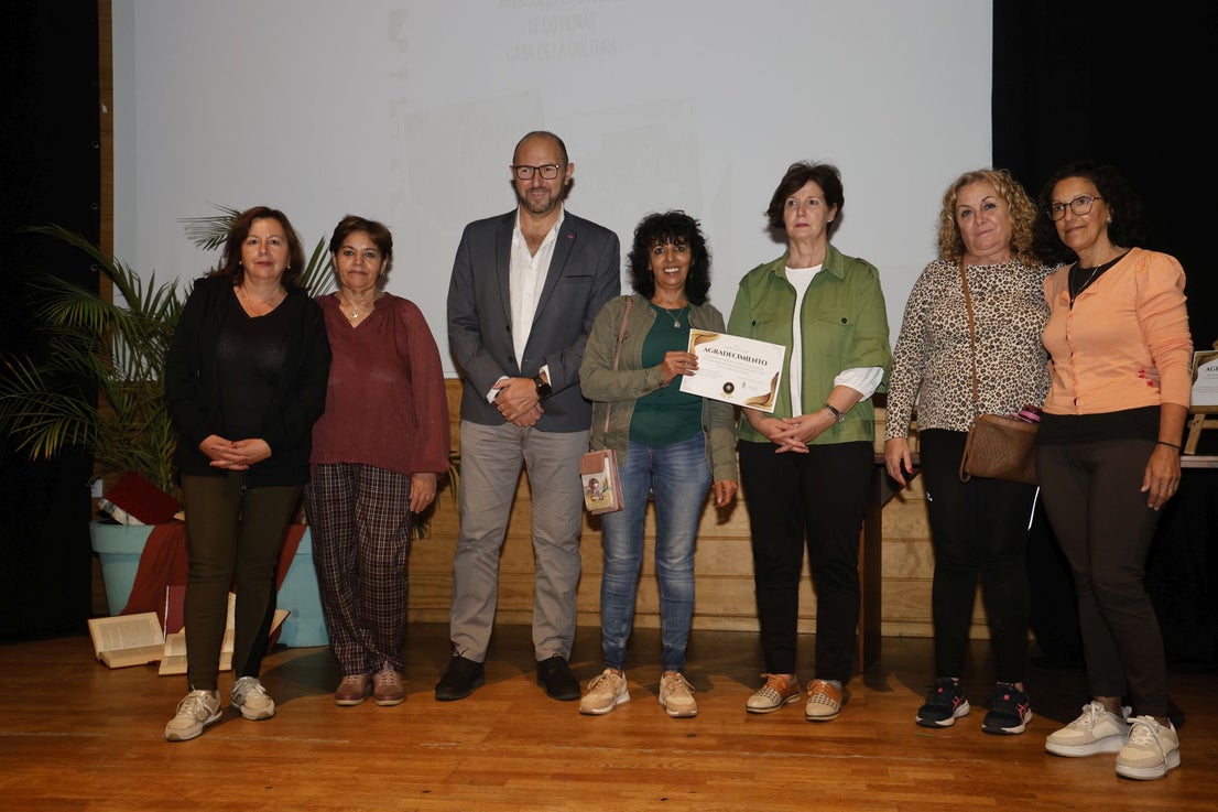 Presentación de actividades formativas y culturales