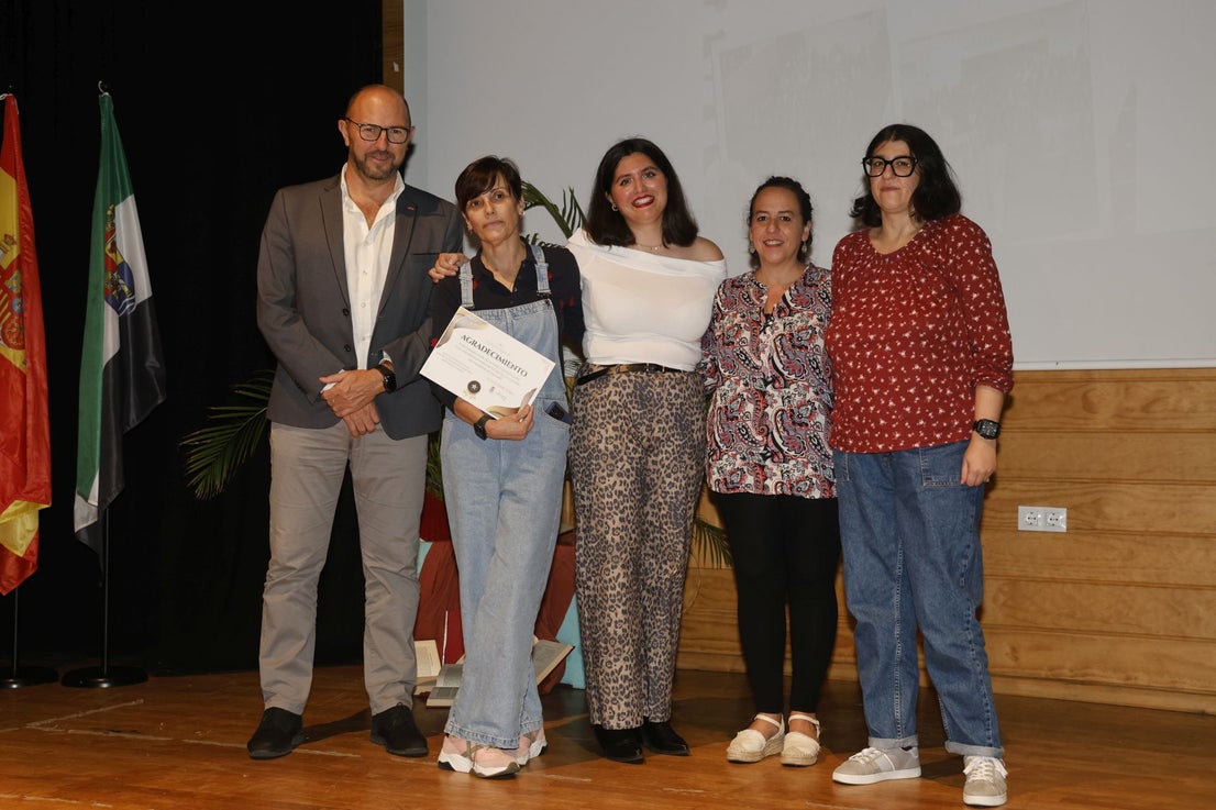 Presentación de actividades formativas y culturales