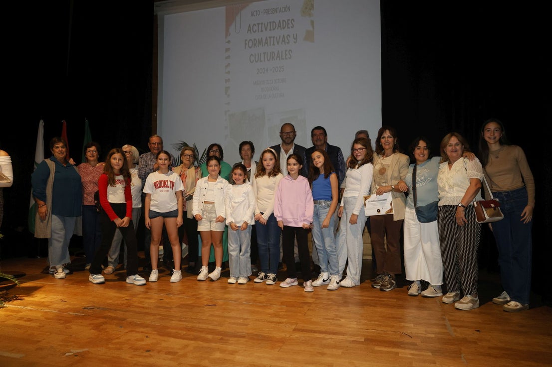 Presentación de actividades formativas y culturales
