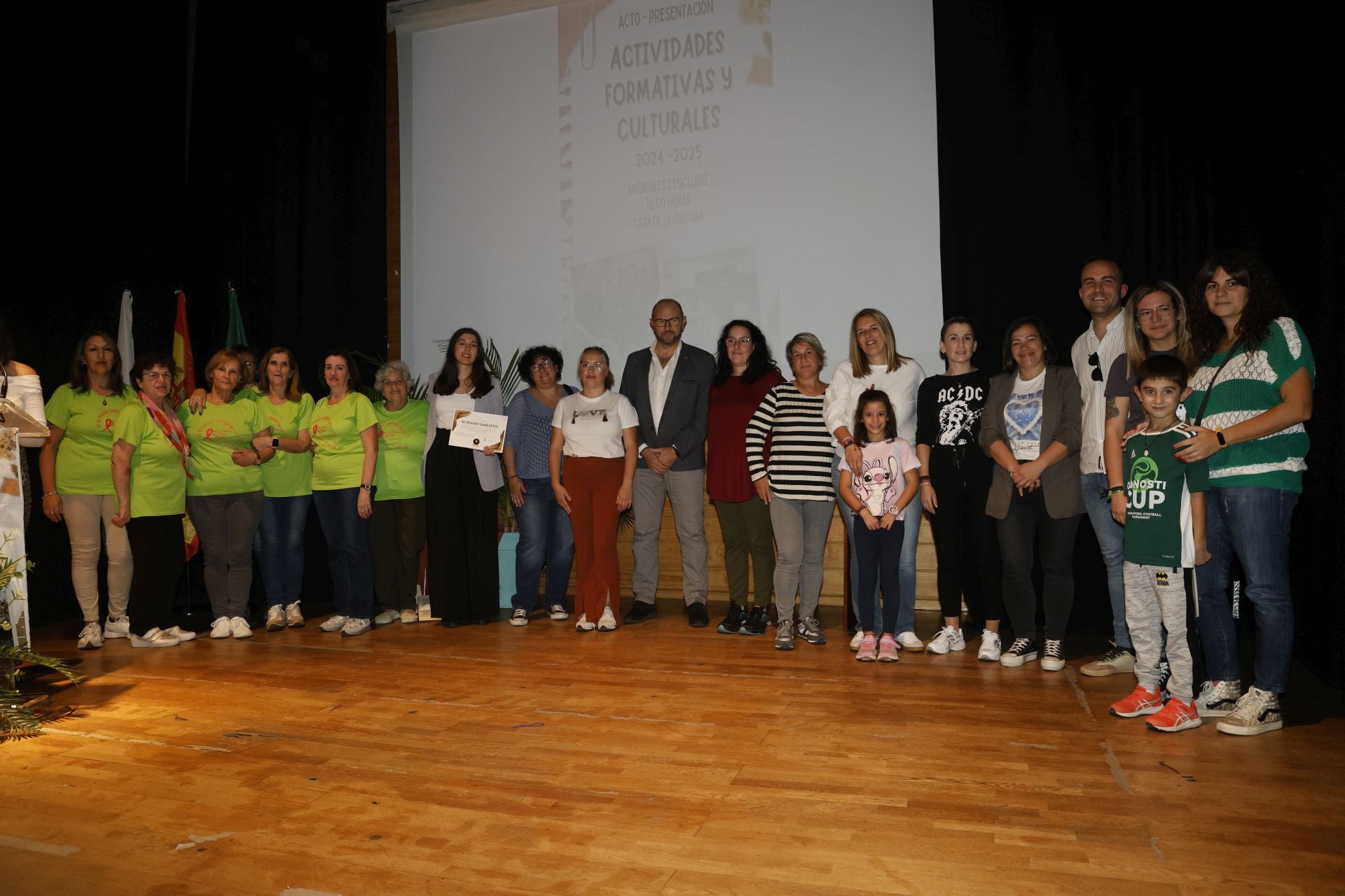 Presentación de actividades formativas y culturales