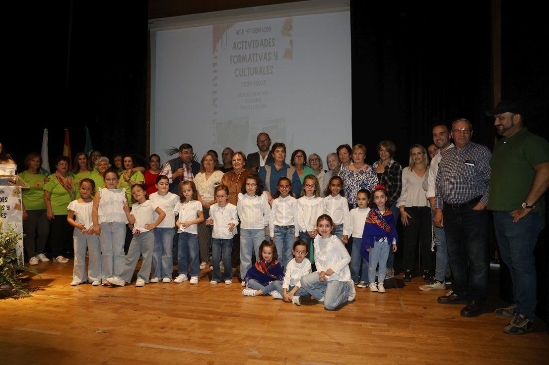 Presentación de actividades formativas y culturales