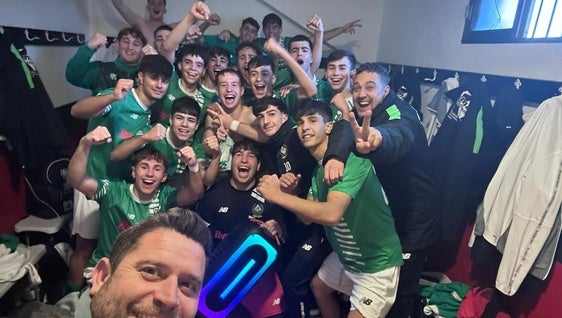 Los juveniles del Racing acaban el año con una racha de cinco victorias consecutivas