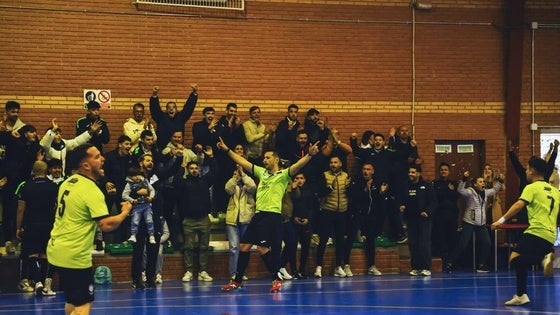 Goleada en liga para olvidar la eliminatoria en copa