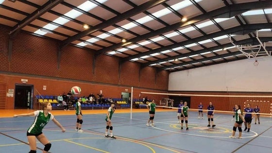 Cadetes e infantiles ganan en voleibol