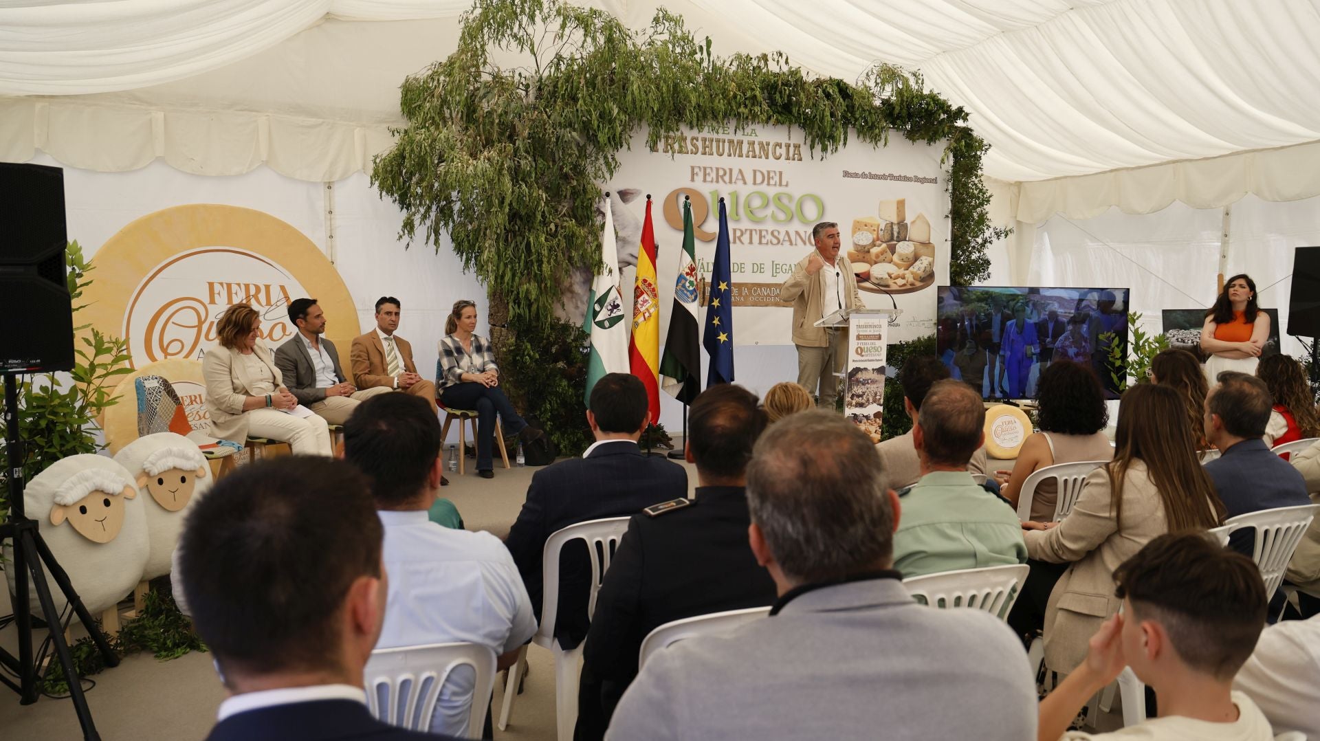 'Vive la Trashumancia' y 'Feria del Queso Artesano' (II)