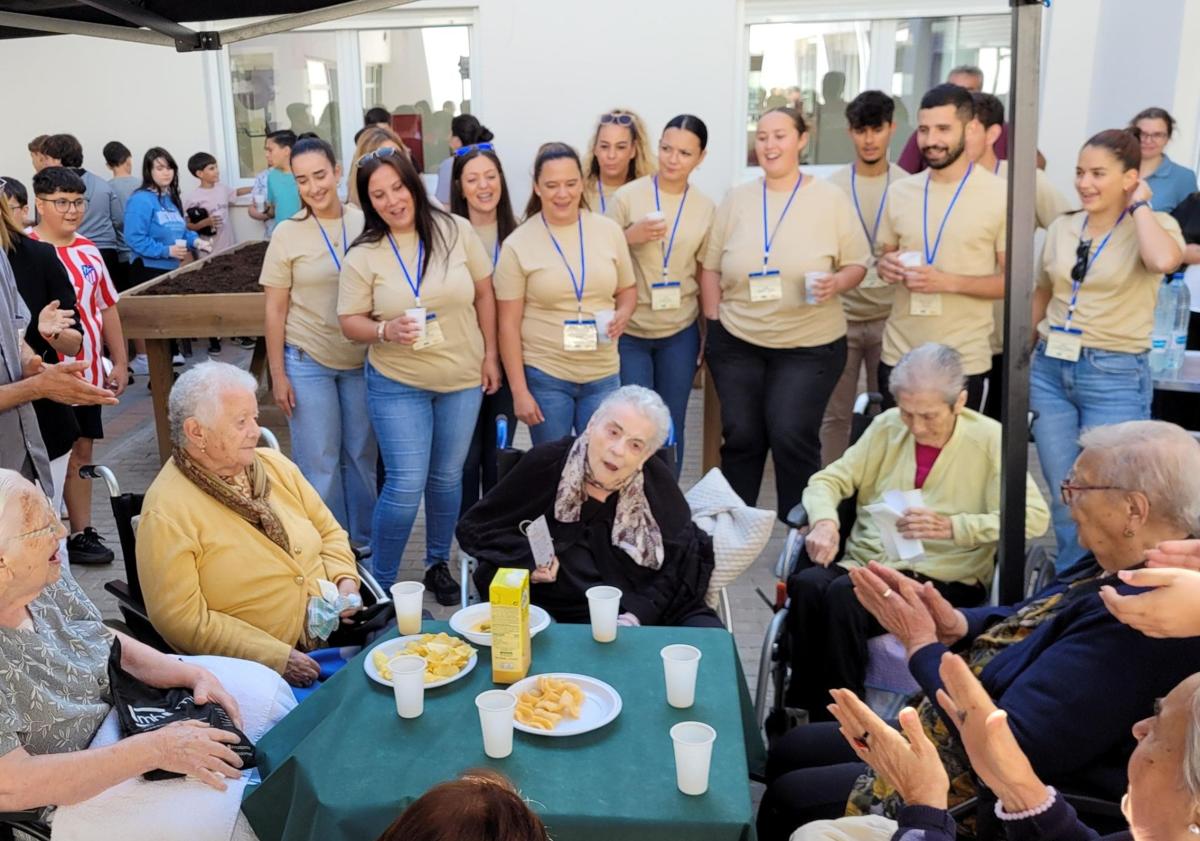 Imagen principal - Más imágenes