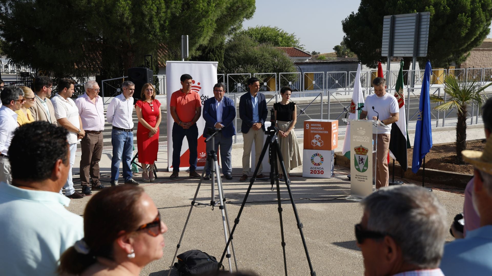 Inauguración de la Carretera BA-006