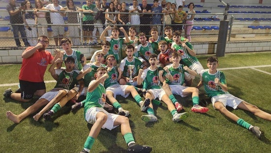 El juvenil del Racing vence en un triangular en Barcarrota