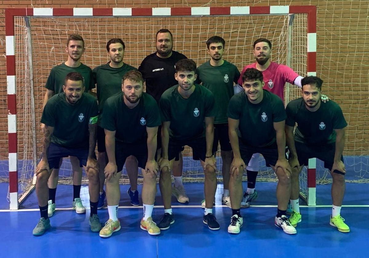 Equipo en el último amistoso disputado