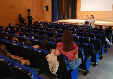 Durante la conferencia