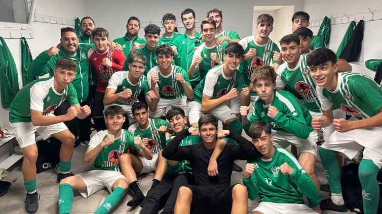 Los juveniles vuelven a la senda del triunfo a costa del colista