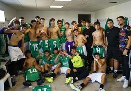 Los cadetes celebran su victoria