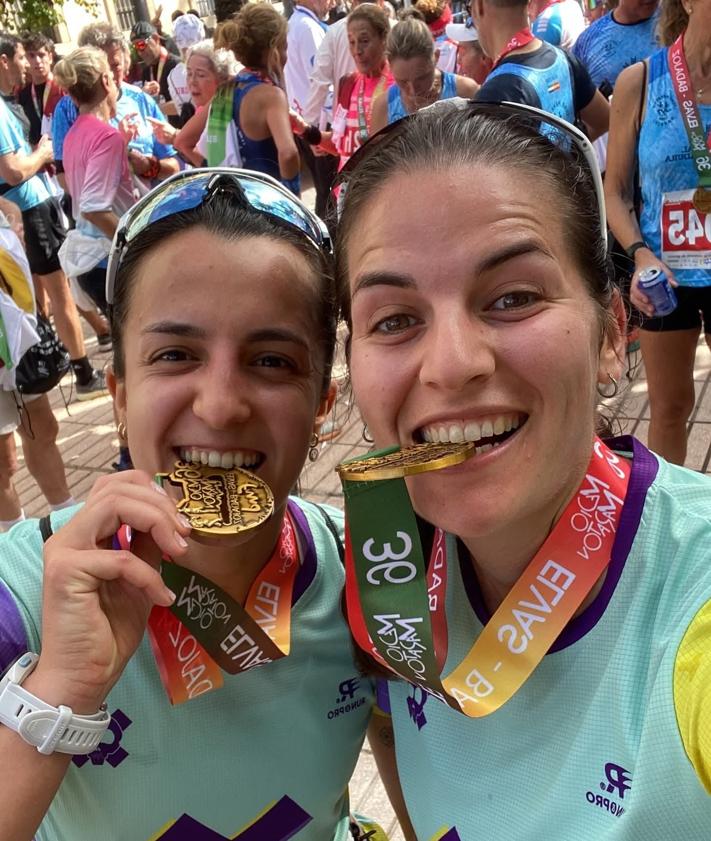 Imagen secundaria 2 - Participantes en la media maratón
