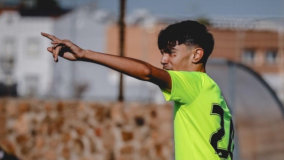 El cadete sigue a lo suyo: nueva goleada para seguir líder