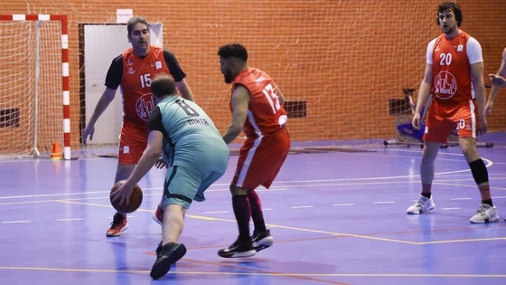 Cuarta derrota para Badabasket Club / EMD Valverde de Leganés