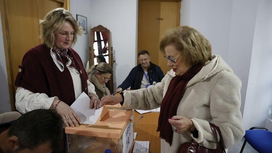 El PSOE gana las elecciones en Valverde de Leganés, pero pierde 18 puntos