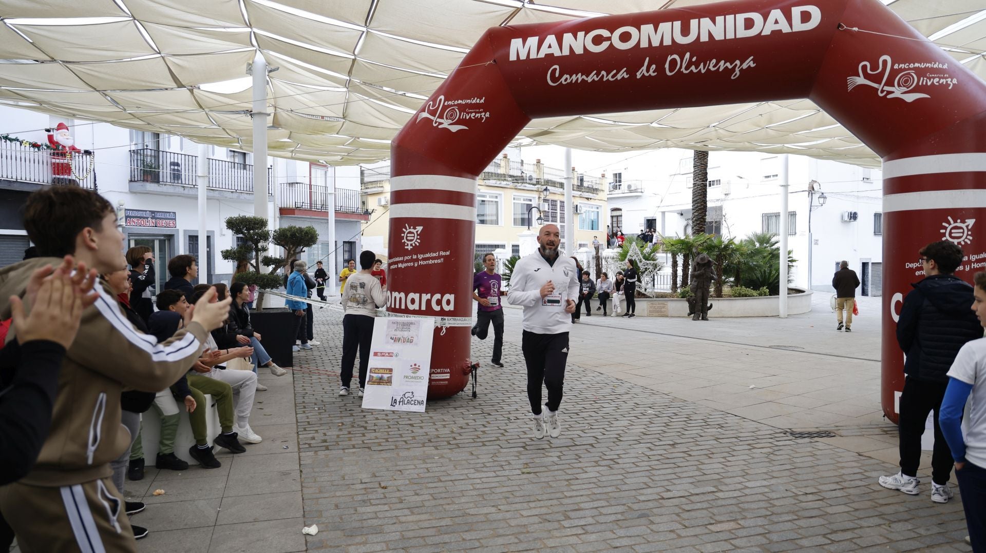 II Carrera Estudiantil Solidaria